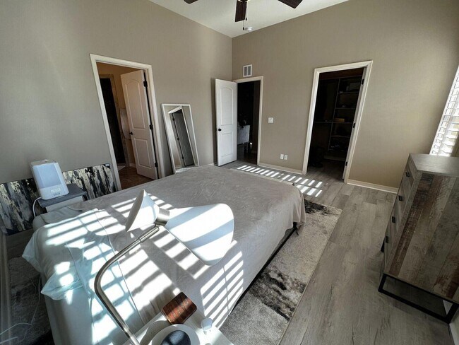 Building Photo - 3267 Percheron
