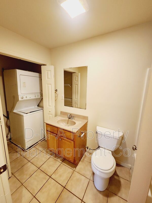 Building Photo - 10 N Fourth Street