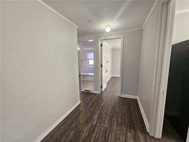 Building Photo - 4069 Ridge Rd