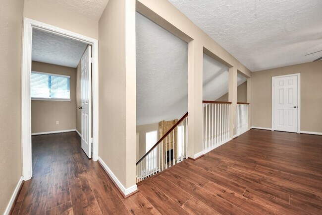 Building Photo - 3834 Carya Cir