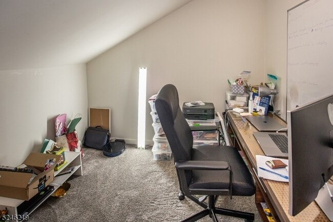 Building Photo - 616 Lopez Ln