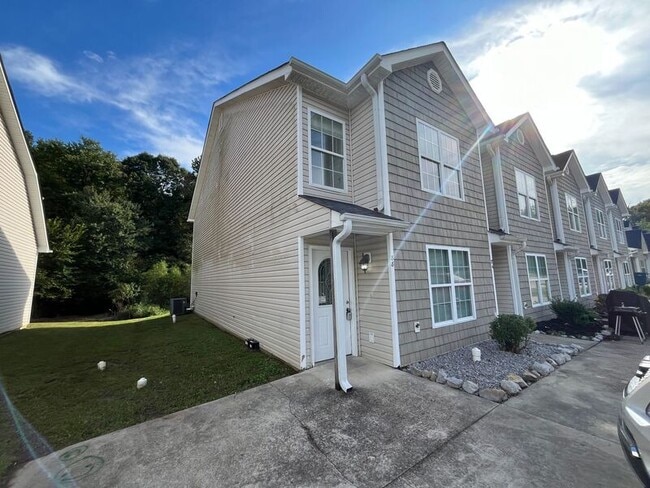 Building Photo - 88 Brown Estates Dr