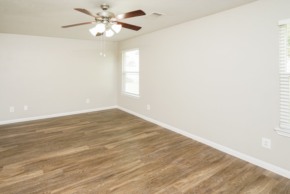 Building Photo - 5707 Mid Way