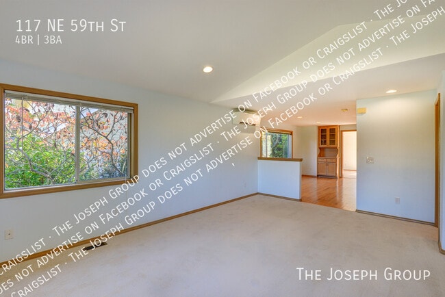 Building Photo - 117 NE 59th St