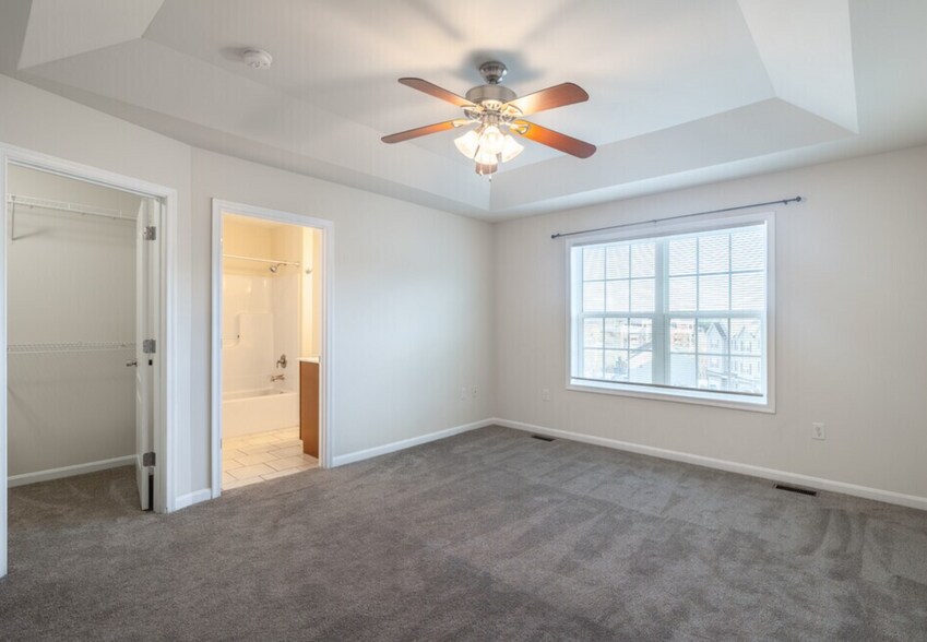 Building Photo - 2769 Monticello Ln