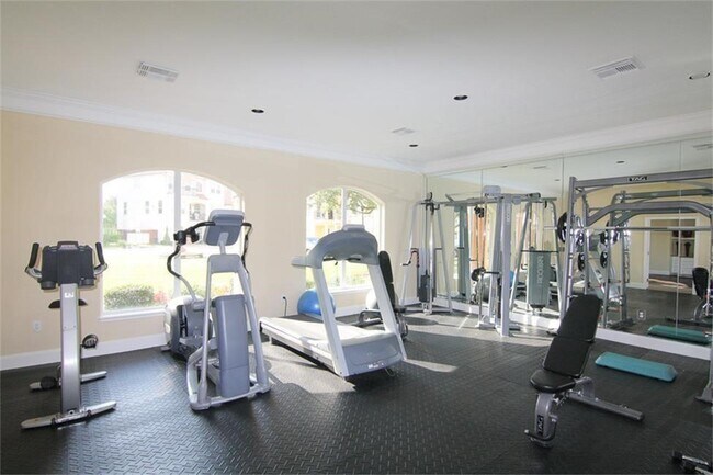 Building Photo - 7239 Laguna Villas