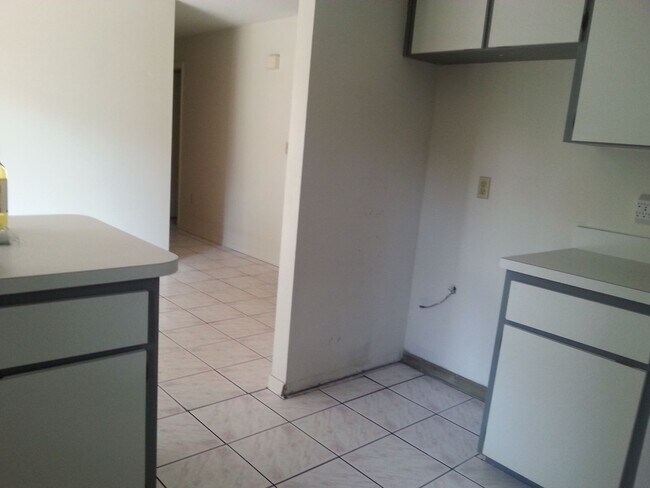 Building Photo - 6170 W Pinedale Cir