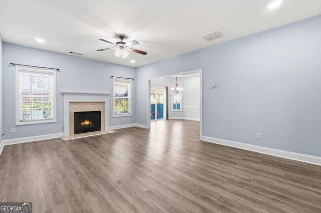 Building Photo - 903 Misty View Ct SW