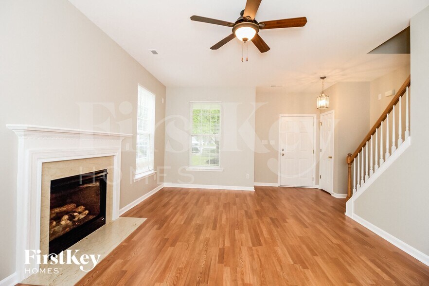 Building Photo - 2642 Hidden Pond Cove