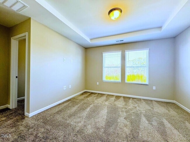 Building Photo - 432 Sustainable Wy
