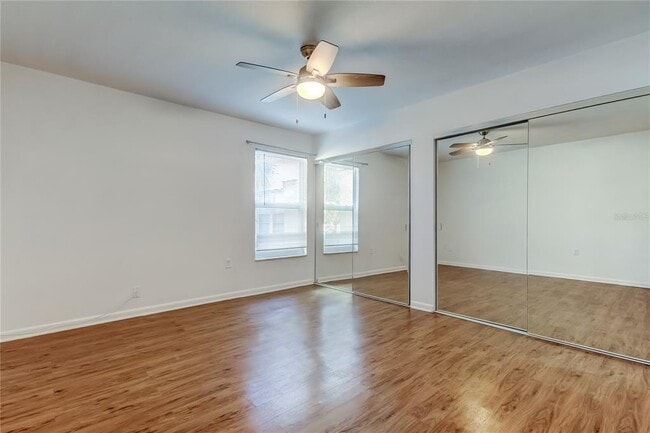 Building Photo - 2302 S Manhattan Ave