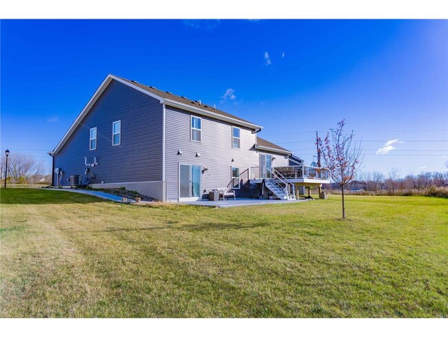 Building Photo - 20585 Geyser Ct