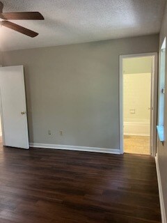 Building Photo - 227 Sequoia Cir