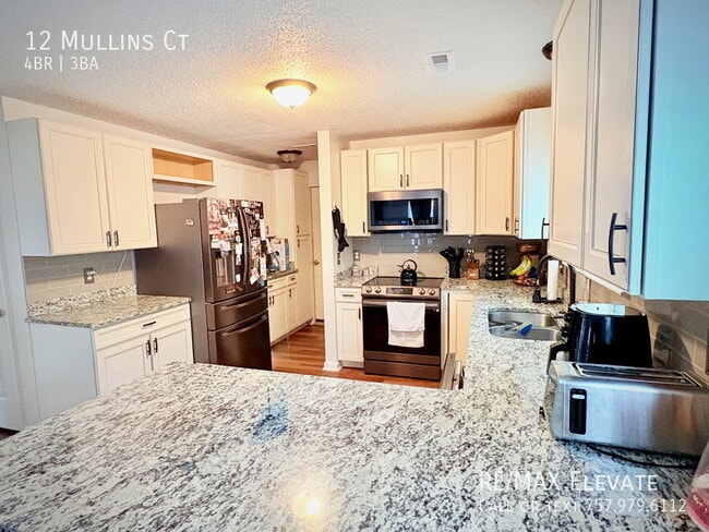 Building Photo - 12 Mullins Ct