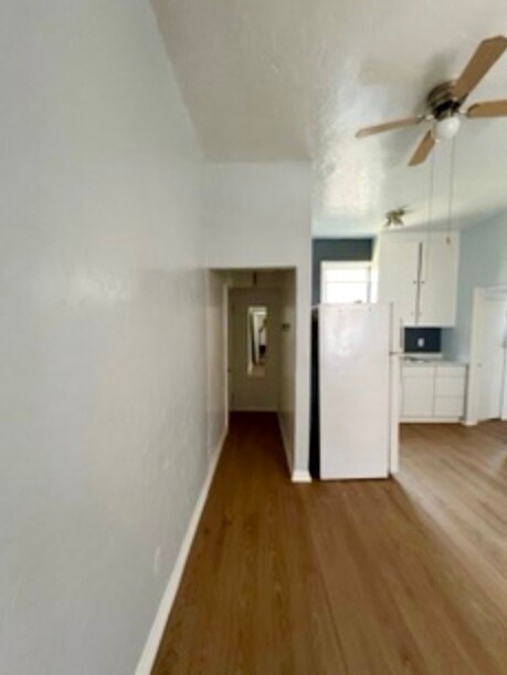 Building Photo - 6089 1/4 Cashio St
