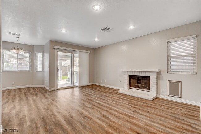 Building Photo - 446 Nettleton Cir