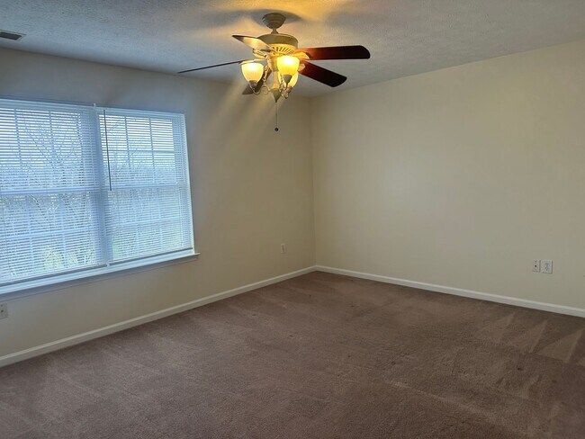 Building Photo - 114 Seabreeze Ln