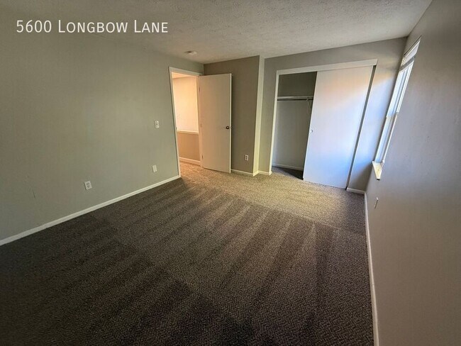 Building Photo - 5600 Longbow Ln