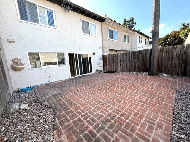 Building Photo - 2632 Vista Del Oro