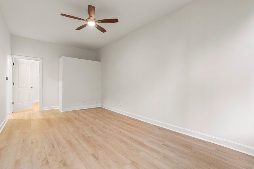 Building Photo - 2617 W Hirsch St