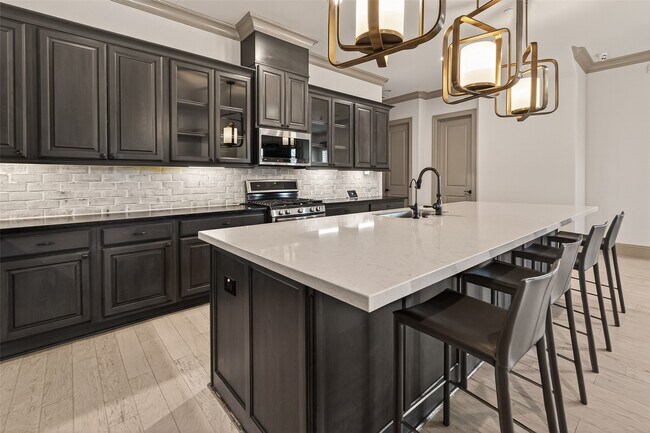 Building Photo - 722 Imperial Blvd