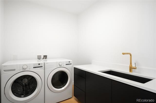 Building Photo - 3520 Chestnut Pl