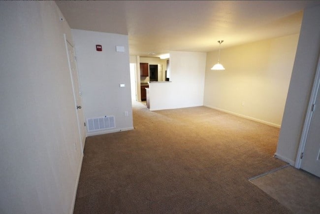 Living Room - Casey Acres Apartments