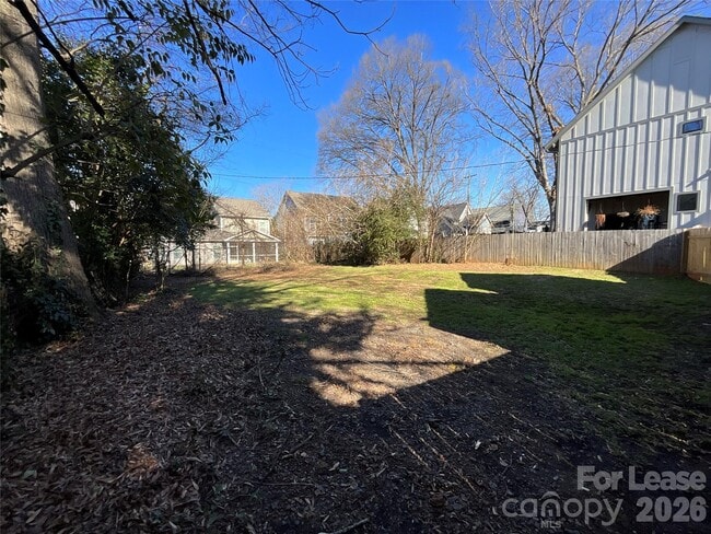 Building Photo - 1201 Pamlico St