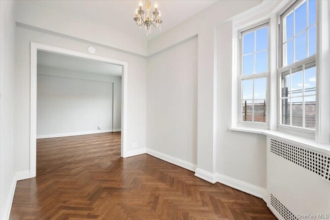 Building Photo - 45 Popham Rd