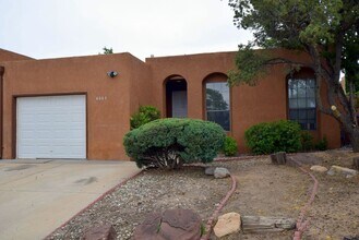 Building Photo - 6008 Quemado Dr NE