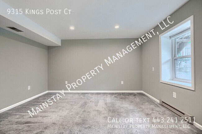 Building Photo - 9315 Kings Post Ct