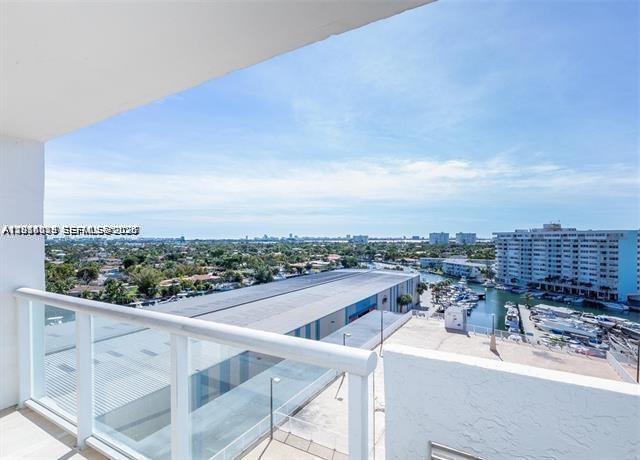 Building Photo - 13499 Biscayne Blvd