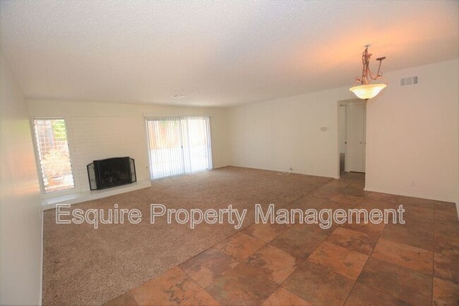 Building Photo - 2235 Camilar Dr