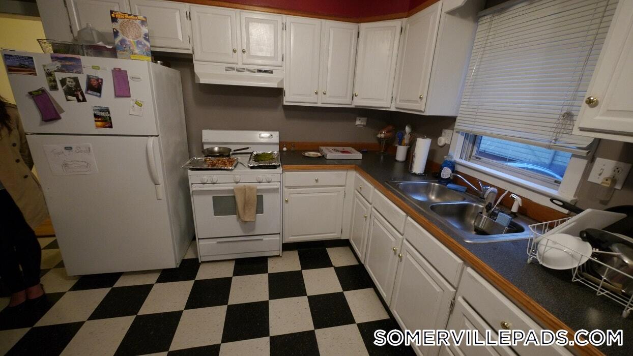 Building Photo - 45 Franklin St