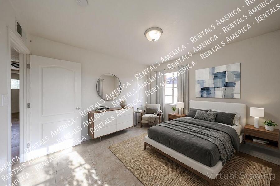 Building Photo - 3432 N 23rd Ave