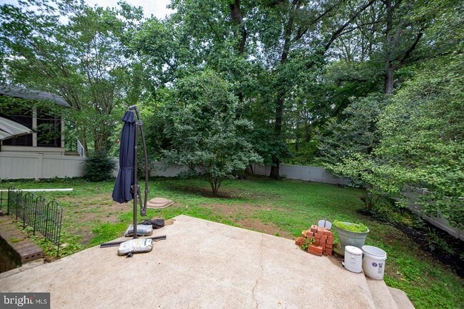 Building Photo - 6717 44th Ave