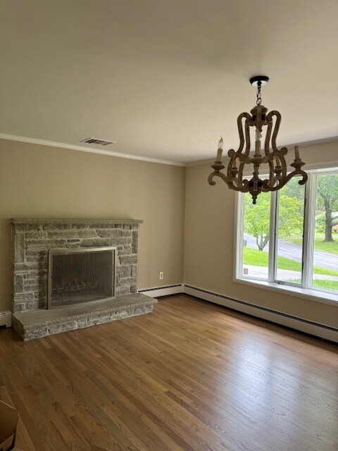 Building Photo - 10193 Cabery Rd