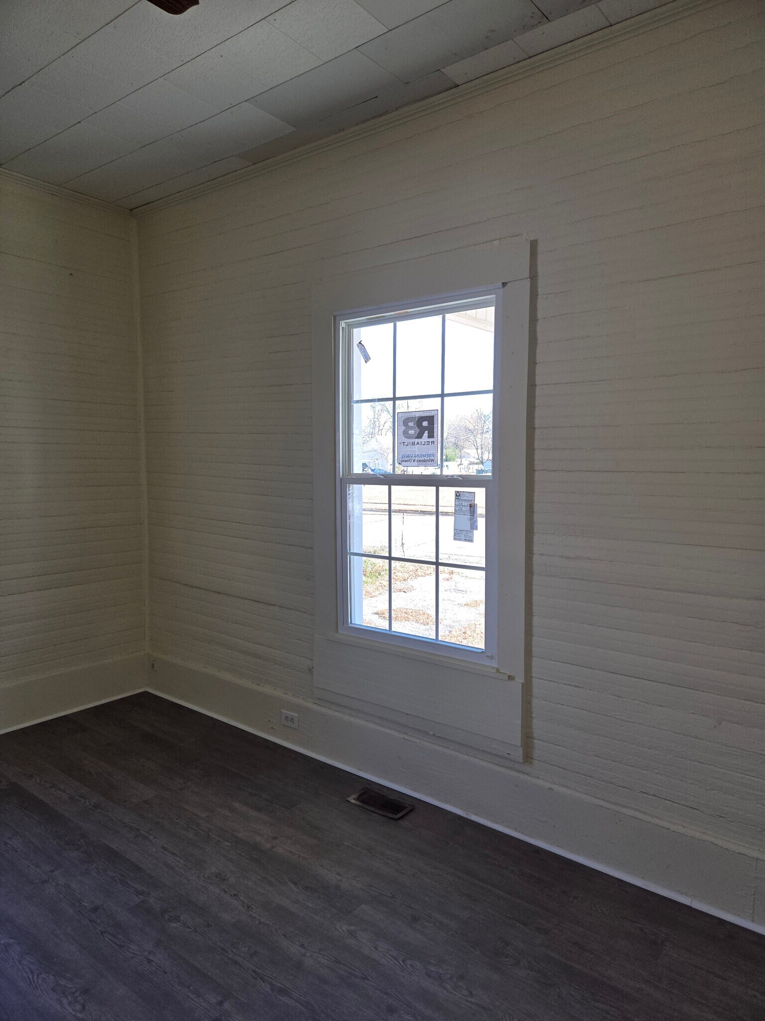 Building Photo - 203 Bailey St