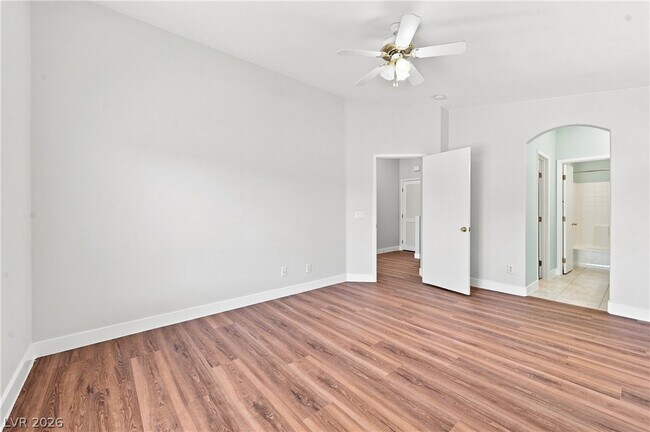 Building Photo - 6060 Allred Pl