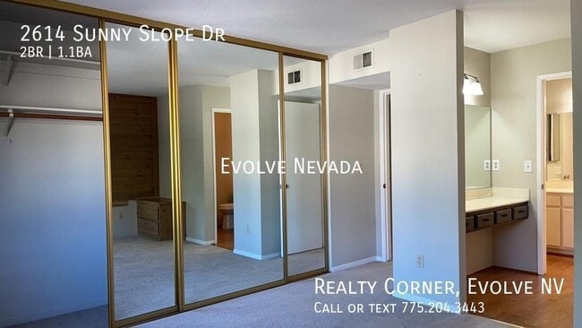 Building Photo - 2614 Sunny Slope Dr