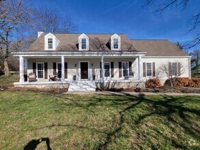 Building Photo - 7020 Mayflower Cir
