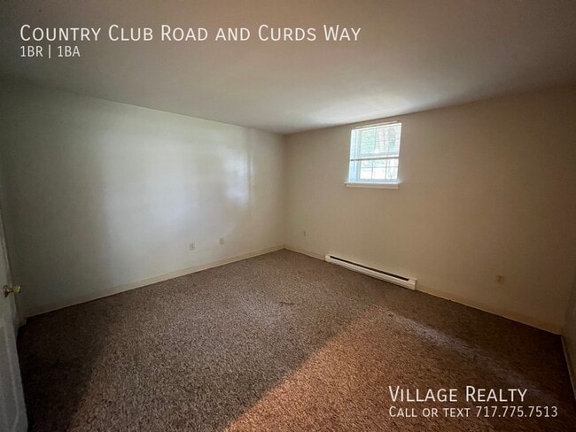 Building Photo - 631 Country Club Rd