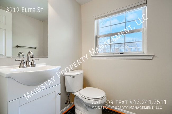 Building Photo - 3919 Elite St