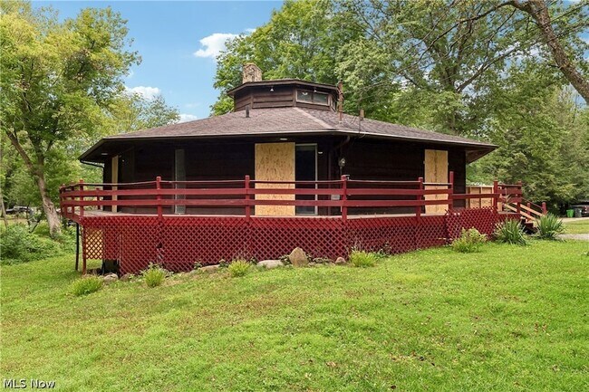Building Photo - 9555 Olde 8 Rd