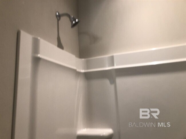 Building Photo - 23738 Havasu Dr