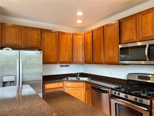 Building Photo - 5026 Yuma Ln N