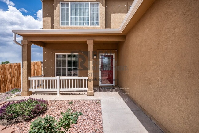 Building Photo - 947 E Kirkwood Dr