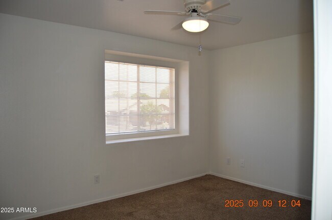 Building Photo - 4151 E Silverwood Dr