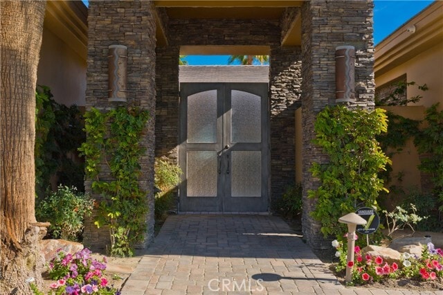 Building Photo - 57780 Troon Way