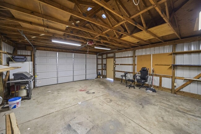 Building Photo - 746 Lancaster Ave